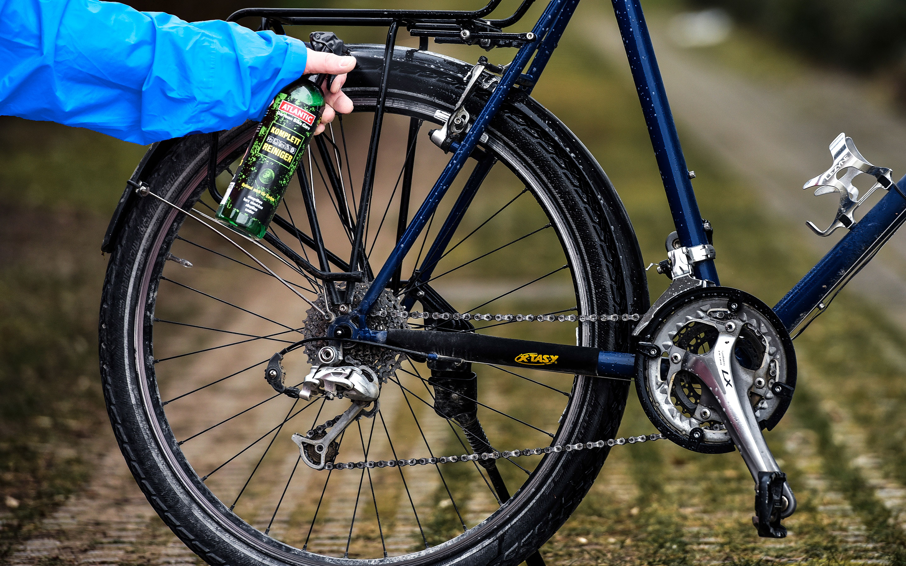 1 Satz Fahrrad Reiniger Bürsten-ausrüstung Wartung Reinigung Bürsten-reinigungsmittel-Tools Einschließlich Rad Kettenbürste Reifen Scrubber Component Bürsten-Werkzeug-Set Für Fahrrad rot